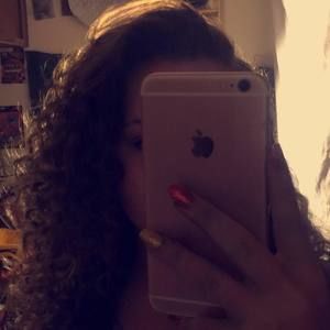 Meet your Posher, Alaina